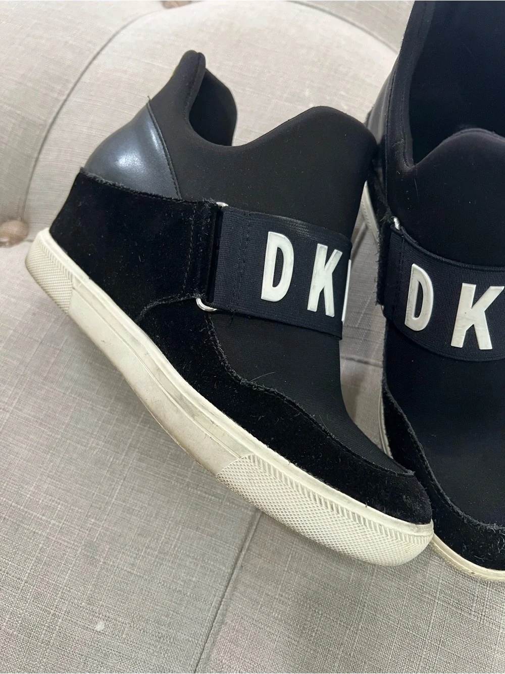 DKNY Black Slip-On Platform Sneakers with Logo Strap